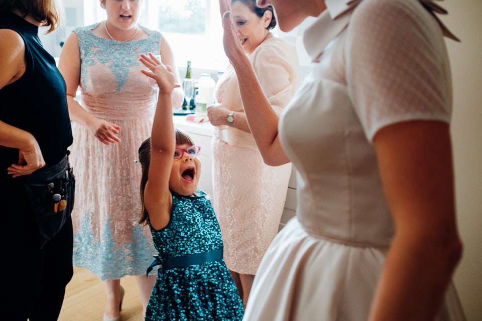 Fun jewish wedding photographer-11