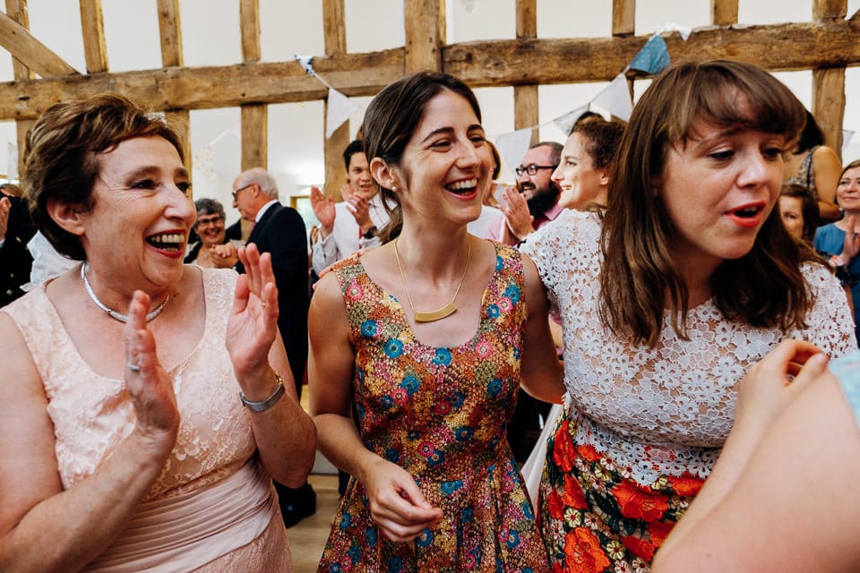Fun jewish wedding photographer-44