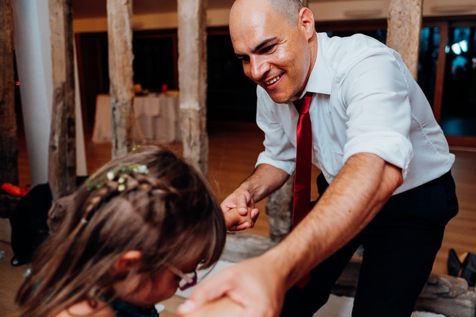 Fun jewish wedding photographer-70